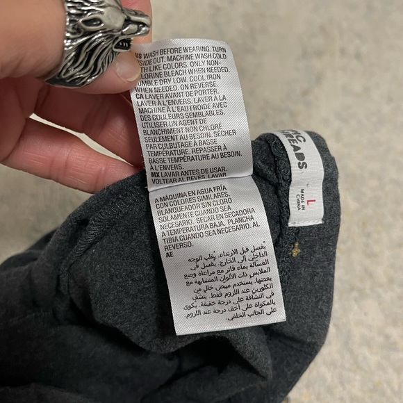 EUC Girl’s Size Large (8-10Yrs) Epic Threads Leggings With Star Prints Dark Gray - Picture 6 of 7